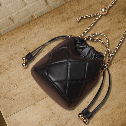 KENAWI | Sac à dos Bucket Crossbody avec cordon de serrage et chaîne en cuir